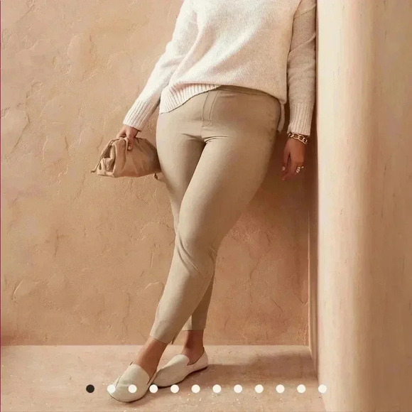 Banana Republic beige Hayden Taper  pants size 18 - Picture 8 of 10
